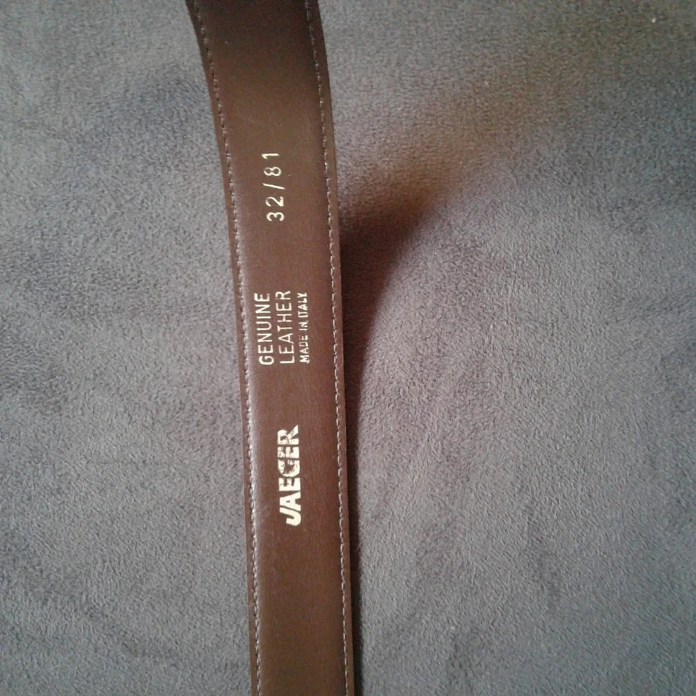 Jaeger Italian Leather Belt - Picture 3 of 7